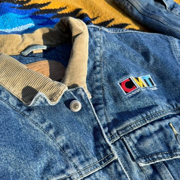 Vintage CMT Logo Denim Jacket - Picture 6 of 8